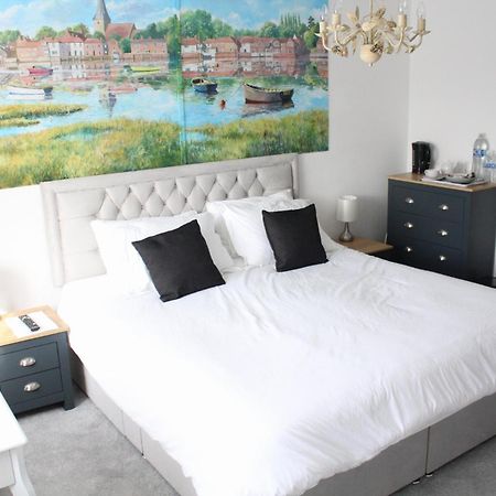 Westleigh House Bed and Breakfast Fishbourne  Buitenkant foto