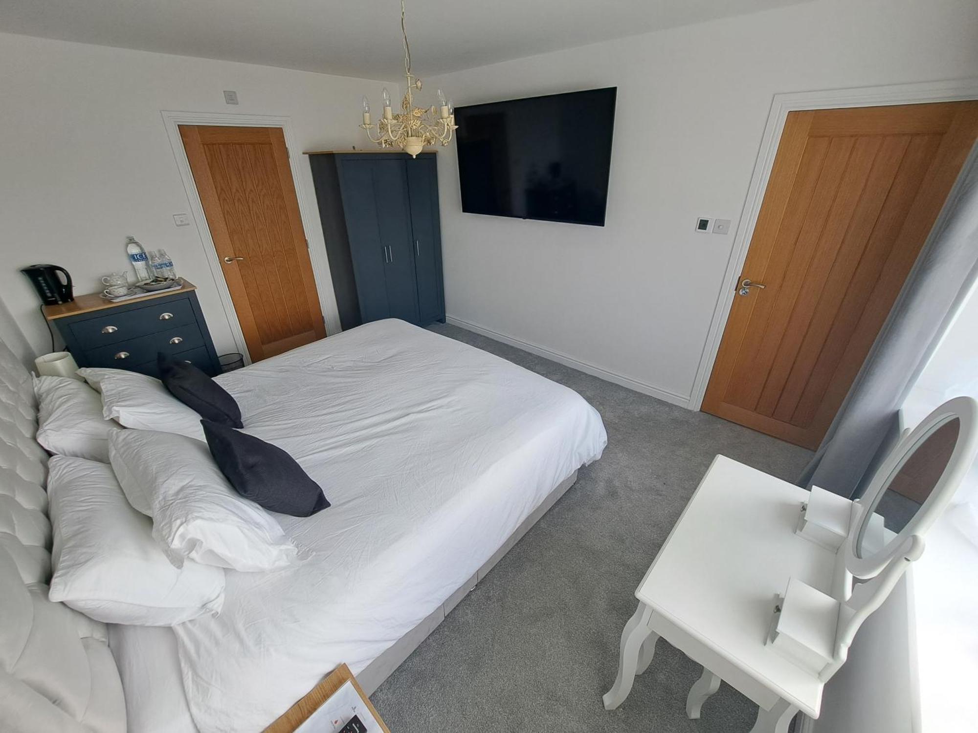 Westleigh House Bed and Breakfast Fishbourne  Buitenkant foto